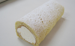 マスカルポーネロールケーキ